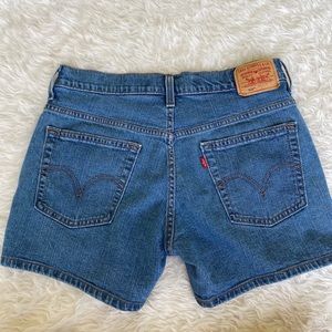 Vintage Levi’s High Waisted Shorts - image 1